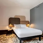 Hotel Centre Rive Gauche 3*