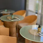 Centre Rive Gauche Otel 3*