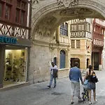 Hotel Centre Rive Gauche 3*