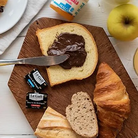 Готель Centre Rive Gauche