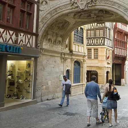 Hotel Centre Rive Gauche 3*