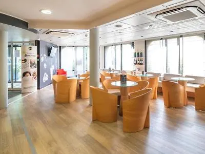 Centre Rive Gauche 酒店 3*