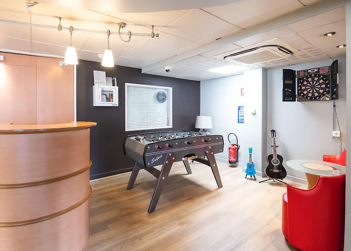 Centre Rive Gauche 3* Руан