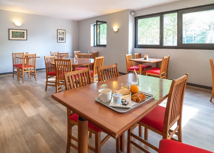 Centre Rive Gauche Отель 3*