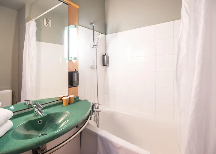 Centre Rive Gauche Отель 3*